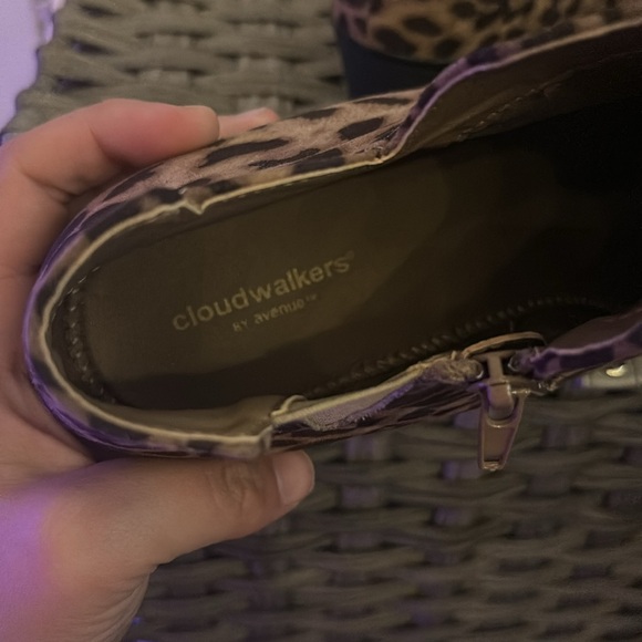 Leopard Heel Boots Women's size 10W cloudwalkers by avenue - Picture 10 of 12